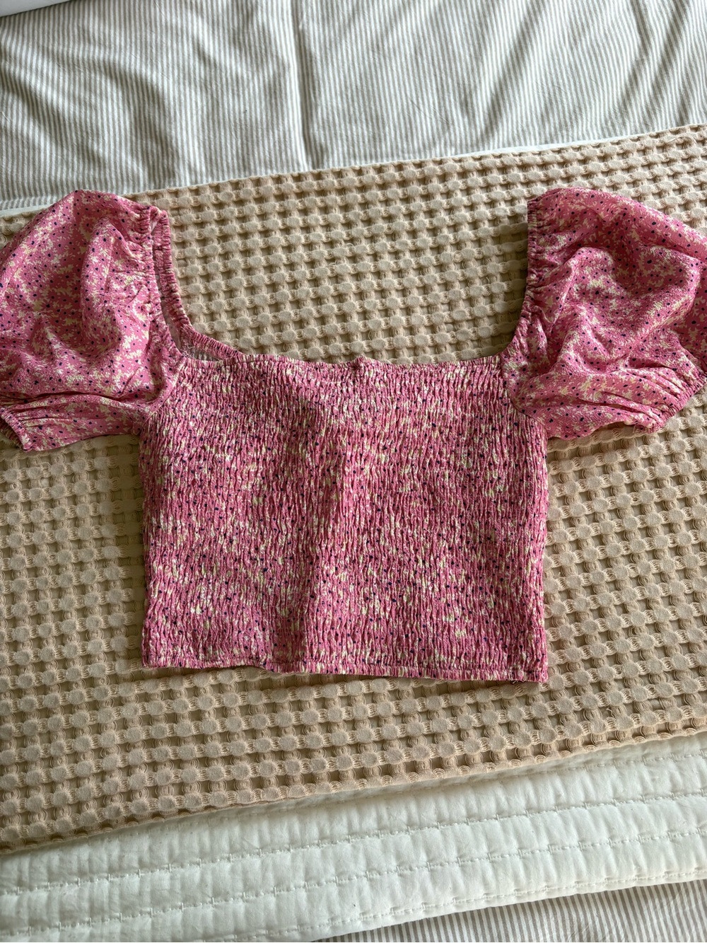 Hello Molly Pink Floral Smocked Puff-Sleeve Crop Top